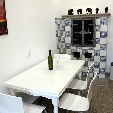 Tinino Apartment *